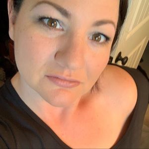 Meet your Posher, Annie